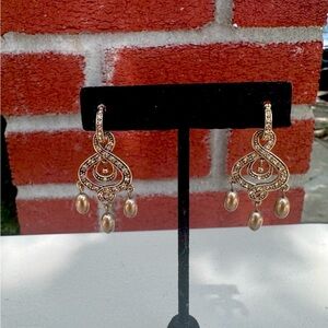 Monet vintage evening/prom/cocktail Earrings with Bids. Excellent condition